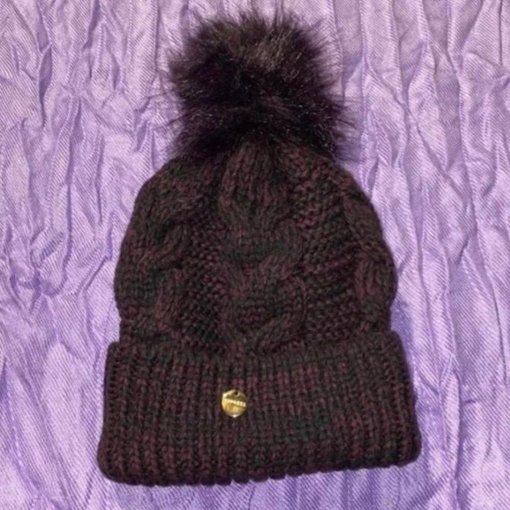 Express women’s beanie one size purple burgundy PomPom winter knit hat crochet